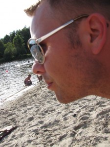 2010 0895